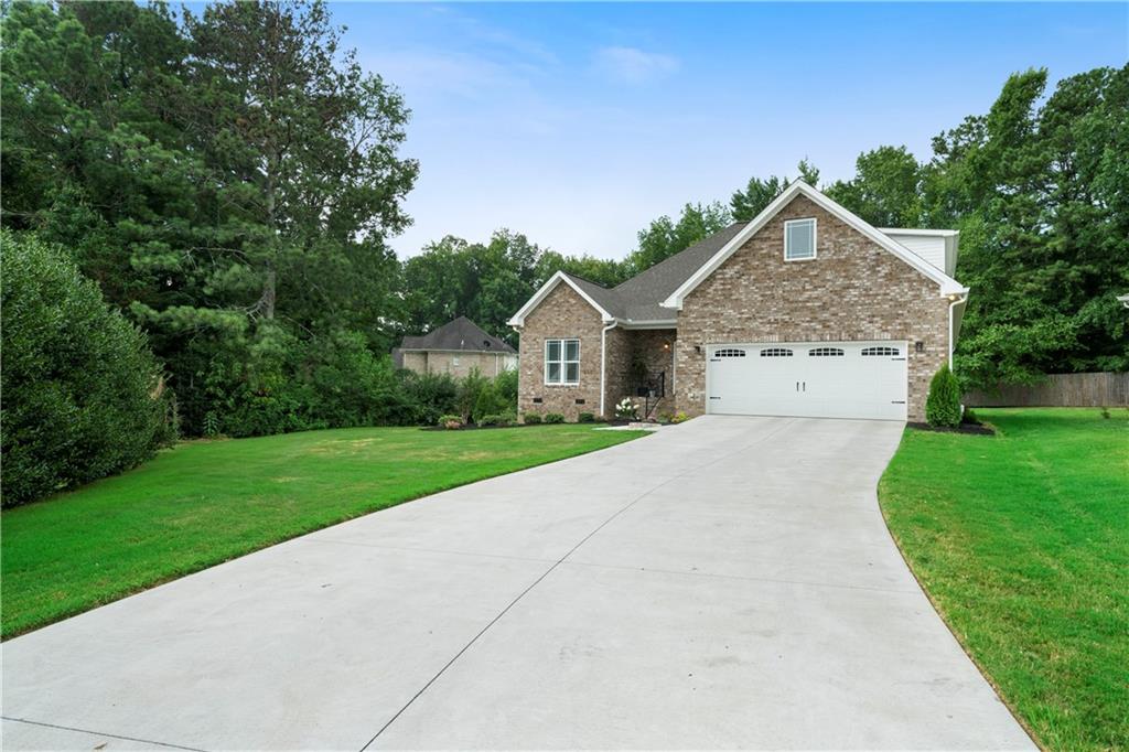 Tara Pl, Dalton, GA 30720