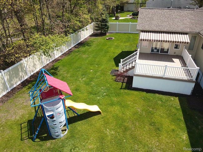 5652 N Lake Dr, House other with 4 bedrooms, 3 bathrooms and null parking in Kimball MI | Image 6