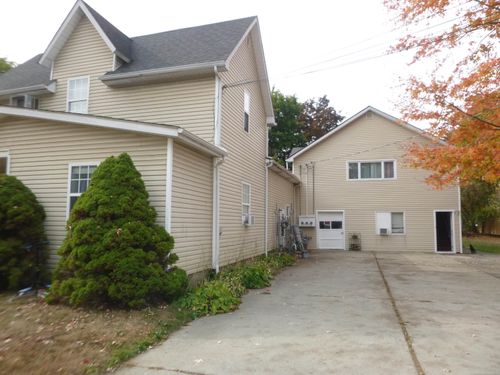 74035 Church St, Armada, MI, 48005-4653 | Card Image