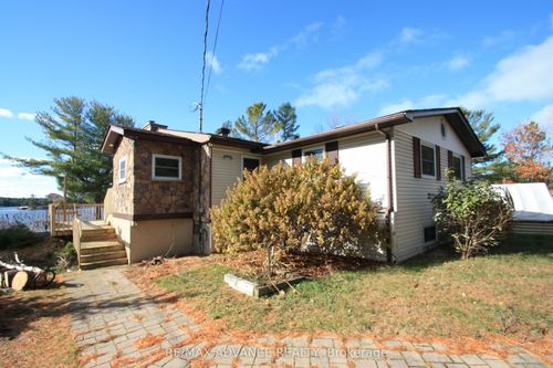 77 Rockview Rd, Callander, ON, P0H1H0 | Card Image