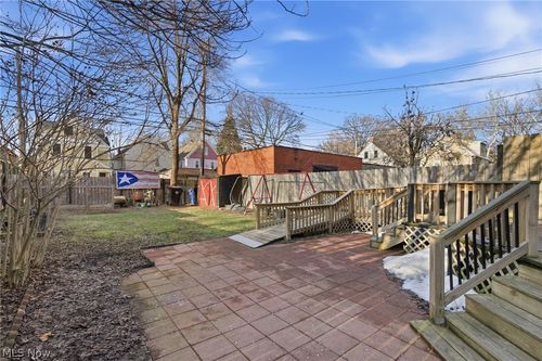 4202 Whitman Ave, Cleveland, OH, 44113-3243 | Card Image