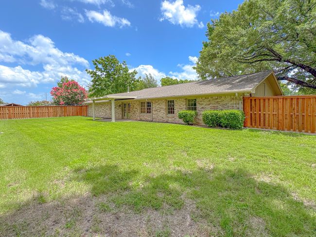 106 W Calhoun St, House other with 3 bedrooms, 2 bathrooms and null parking in Rice TX | Image 39