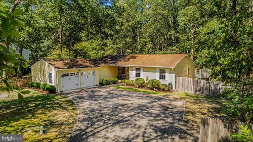 4 Oak Leaf Rd, BERLIN, NJ, 08009-9660 | Card Image