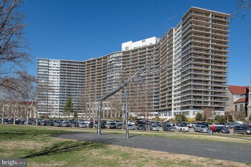 apt-14a10-2401 Pennsylvania Ave, PHILADELPHIA, PA, 19130-3045 | Card Image