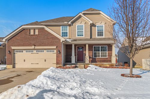 8041 Bushclover Dr, Tipp City, OH, 45371-8446 | Card Image
