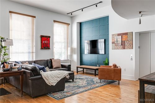apt-2w-1205 E Main St, Richmond, VA, 23219-3666 | Card Image