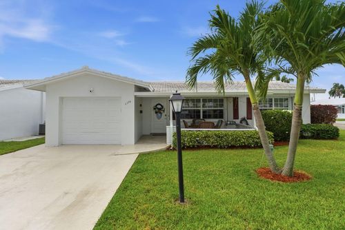 2398 Sw 9th Avenue N, Boynton Beach, FL, 33426 | Card Image
