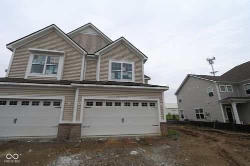 76b-10701 Mangrove Dr, Indianapolis, IN, 46239-1796 | Card Image