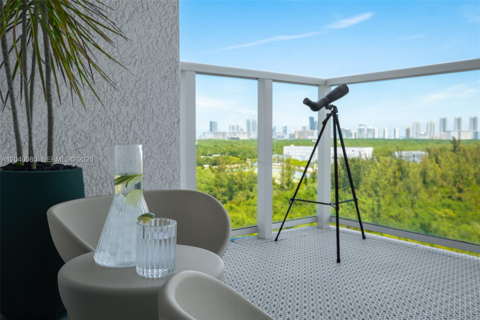 Residential in North Miami
