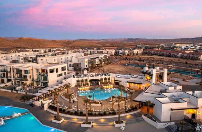 418 - 5315 S Coral Pearl Aly, Townhouse with 5 bedrooms, 6 bathrooms and 1 parking in Saint George UT | Image 21