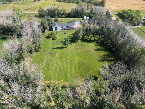 118018 380 Avenue E, Rural Foothills County, AB, T1V1N3 | Card Image