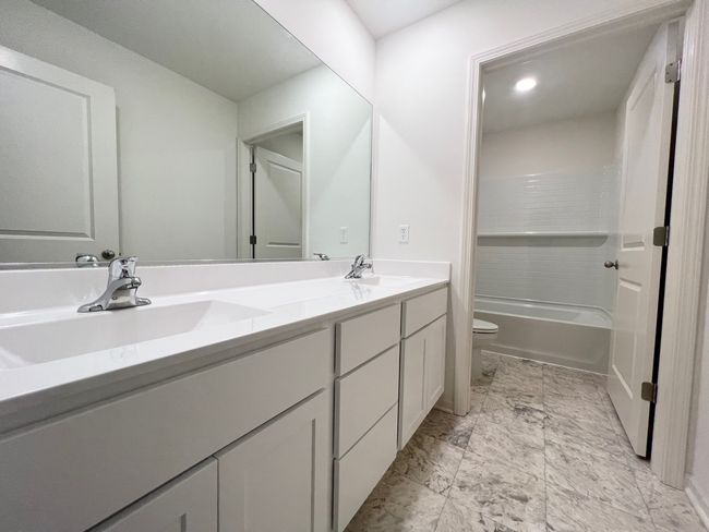 7692 W 105 Th Pl, Home with 4 bedrooms, 3 bathrooms and null parking in Saint John IN | Image 23