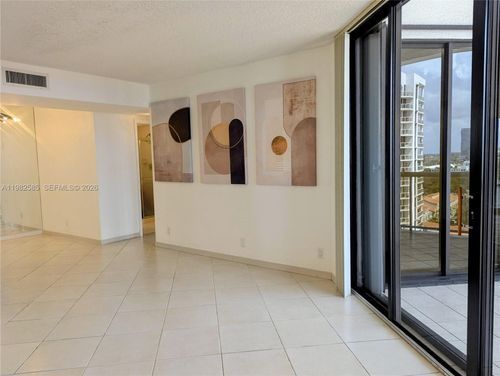 apt-1515-3610 Yacht Club Dr, Aventura, FL, 33180-3547 | Card Image