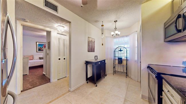Kitchen | Image 12