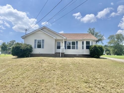 588 Joshua Dr, Clarksville, TN, 37042-7141 | Card Image