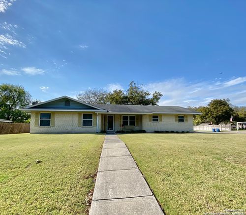 303 Gaiety Ln, Kirby, TX, 78219-1445 | Card Image