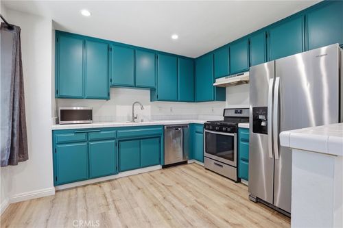 110-11119 Camarillo, North Hollywood, CA, 91602 | Card Image