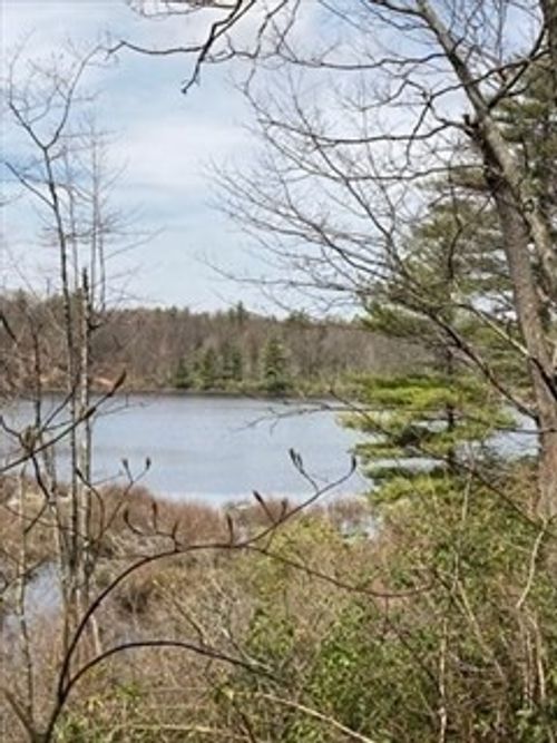 90 Log Cabin Rd, Ashby, MA, 01431-2128 | Card Image