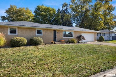 104 Eastshore Drive, House other with 4 bedrooms, 2 bathrooms and null parking in Morton IL | Image 3