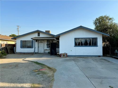 230 W 15th Pl, Delano, CA, 93215-1848 | Card Image