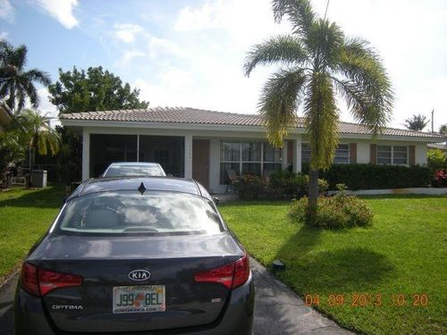 3360 Ne 19th Ave, Oakland Park, FL, 33306-1029 | Card Image