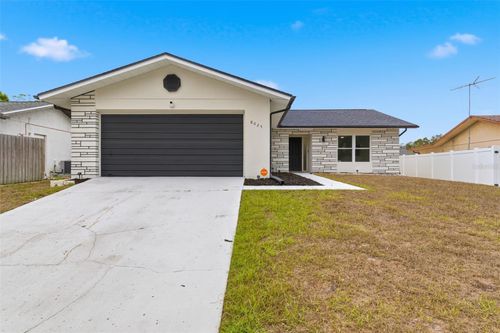 8025 San Fernando Dr, PORT RICHEY, FL, 34668-2746 | Card Image