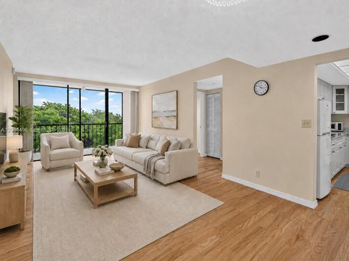 508-5951 Wellesley Park Dr, Boca Raton, FL, 33433-6775 | Card Image