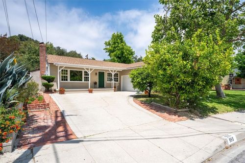 955 Eilinita Ave, Glendale, CA, 91208-1127 | Card Image