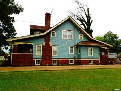 216 N Broadway Street, House other with 4 bedrooms, 2 bathrooms and null parking in Centralia IL | Image 3