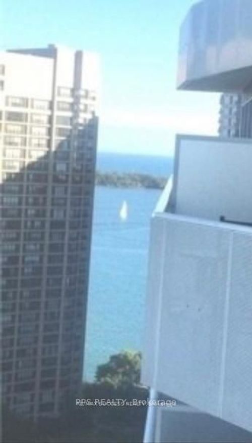 2805-88 Harbour St, Toronto, ON, M5J0C3 | Card Image