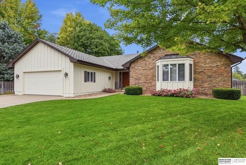 2232 Park Place Dr, Fremont, NE, 68025-3741 | Card Image