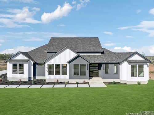 179 Hidden Ranch Ct, Floresville, TX, 78114-0059 | Card Image