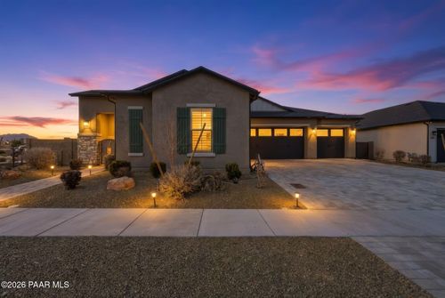 3240 Jagged Spire Ct, Prescott, AZ, 86301-8527 | Card Image