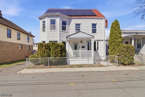 272 Oswald Pl, Vauxhall, NJ, 07088-1323 | Card Image