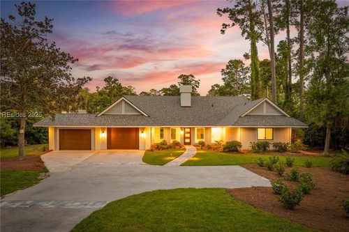 9 Baynard Park Rd, Hilton Head Island, SC, 29928-4115 | Card Image