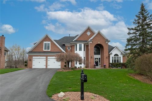 19 Brunson Way, Penfield, NY, 14526-2844 | Card Image