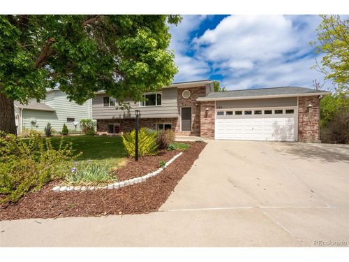 575 24th Pl Sw, Loveland, CO, 80537-7247 | Card Image