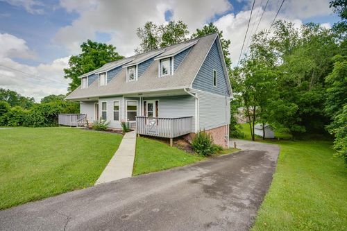 19435 Greenbriar Dr, Bristol, VA, 24202-3729 | Card Image