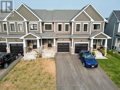 52 Ever Sweet Way, Thorold, ON, L2V0L1 | Card Image