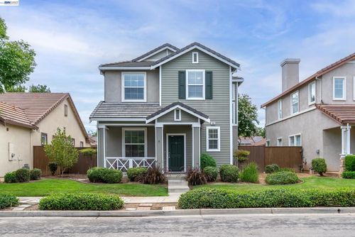 149 Wexford St, Brentwood, CA, 94513-4462 | Card Image