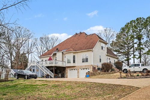 634 Bobbitt Rd, Ashland City, TN, 37015-2300 | Card Image