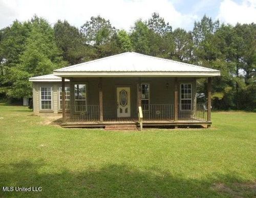 9 Larry Goff Rd, Hattiesburg, MS, 39401-9328 | Card Image