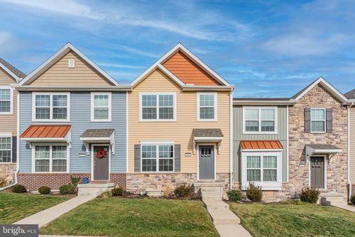 4325 Wild Orchid Ln, ENOLA, PA, 17025-2274 | Card Image