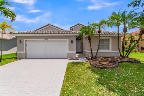 1521 Sw 186th Ave, Pembroke Pines, FL, 33029-6146 | Card Image