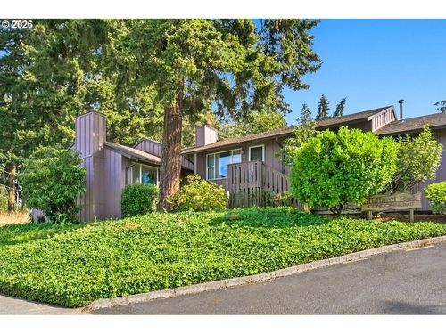 11872 Se Morrison St, Portland, OR, 97216-3876 | Card Image