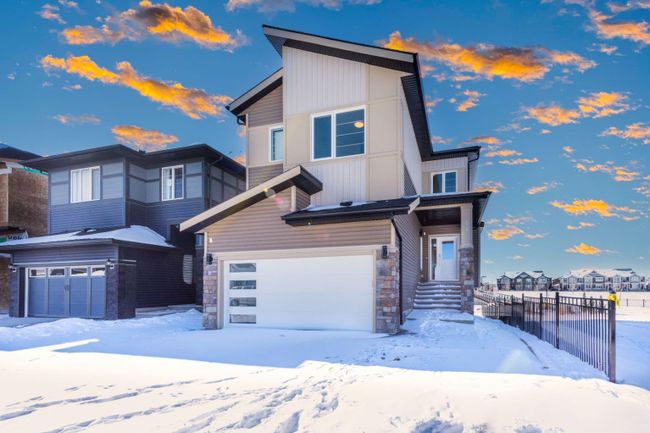 51 Midgrove Drive Sw, Home with 6 bedrooms, 4 bathrooms and 4 parking in Airdrie AB | Image 6