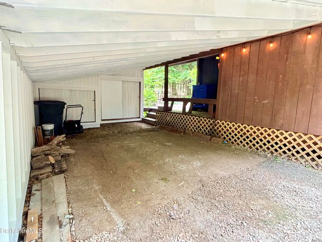 Carport | Image 32