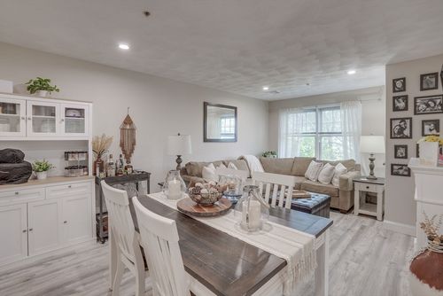 unit-15-65 Centre St, Lynn, MA, 01905-2254 | Card Image
