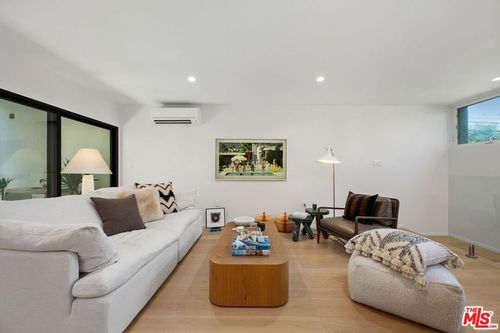 3-2233 W 4th St, Los Angeles, CA, 90013 | Card Image