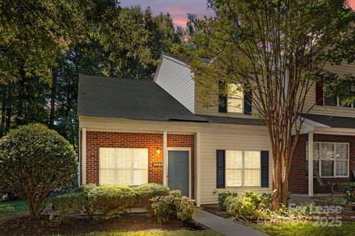 10660 Holly Ridge Blvd, Charlotte, NC, 28216-0718 | Card Image